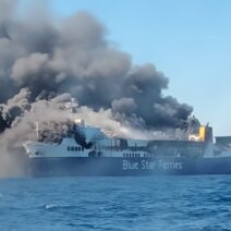 Μύκονος: Πυρκαγιά σε πλοίο και δήλωση του καπετάνιου Γιώργου Βάλλη NEA ΒΙΝΤΕΟ-NEΕΣ ΦΩΤΟ