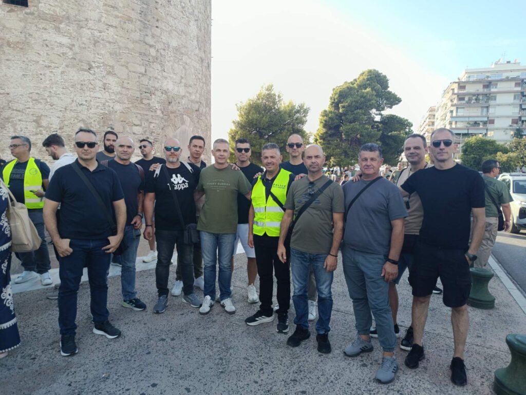 Αχαΐα: Οι Αστυνομικοί στην ΔΕΘ για την πανελλαδική κινητοποίηση ενστόλων ΦΩΤΟ