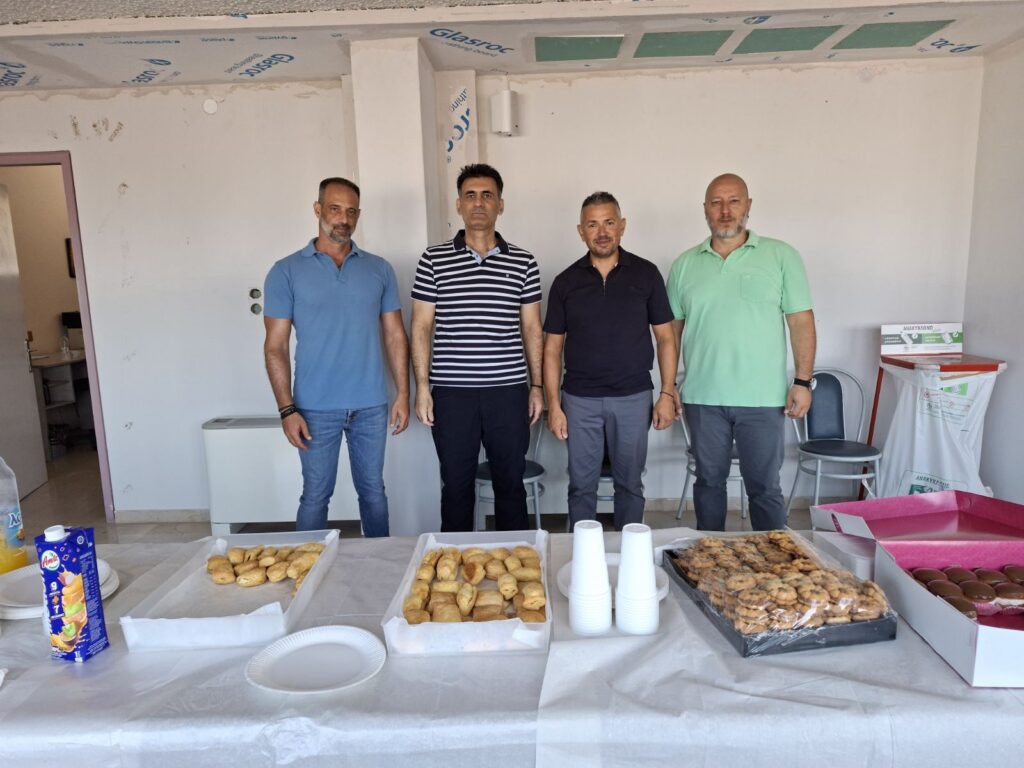 Εκδήλωση των Αστυνομικών της Αχαΐας για τα «πρωτάκια» ΦΩΤΟ