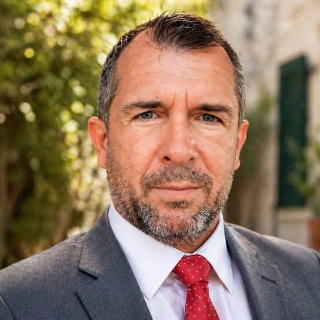 «Τα παιδιά δεν είναι πειραματόζωα καμίας ατζέντας»