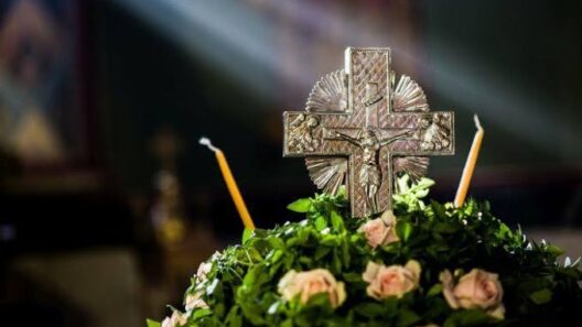 H Ύψωση του Τιμίου Σταυρού: Η νηστεία της 14ης Σεπτεμβρίου 12 Τιμητική εκδήλωση για τη γιορτή του Τιμίου Σταυρού στις 14 Σεπτεμβρ…