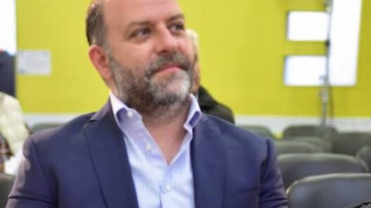 «Το τρένο της Πάτρας: Το έργο μένει στάσιμο, η ευθύνη μετατίθεται» 12 «Το τρένο της Πάτρας: Το έργο μένει στάσιμο, η ευθύνη μετατίθεται»