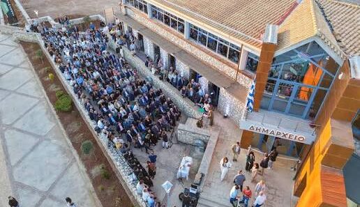 Ερύμανθος: «Σφοδρές» καταγγελίες για κλοπή υλικών, παράνομες προσλήψεις και διαφθορά στον Δήμο