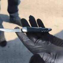 Ηλεία: Οδηγούσε με σουγιά 17 εκατοστών