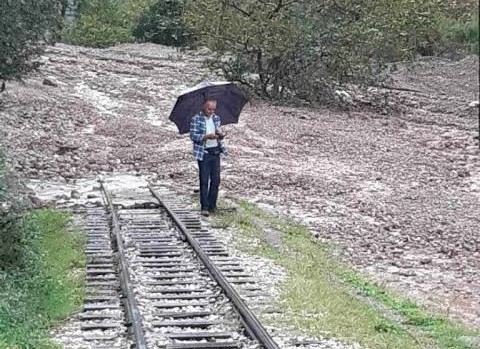 Κλειστός οδοντωτός δρόμος στην Αχαΐα με πινακίδα διακοπής