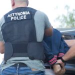 Πάτρα: Δύο συλλήψεις για ληστεία γυναίκας με εμπλοκή και ανηλίκου