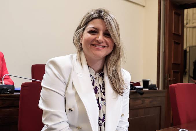 Η Νάγια Γρηγοράκου, τομεάρχης Πολιτισμού του ΠΑΣΟΚ, στην Πάτρα