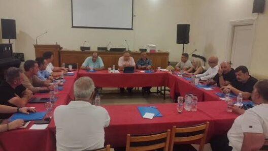Πάτρα: Επίθεση εμπόρων στην ηγεσία του συλλόγου για «αφωνία» στα μέτρα της ΔΕΘ 12 Πάτρα: Επίθεση εμπόρων στην ηγεσία του συλλόγου για «αφωνία» στα μέτρα της ΔΕΘ
