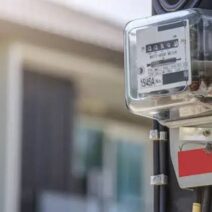 Πάτρα: Τέσσερις «έκαψε» ο ΔΕΔΔΗΕ για απευθείας ρευματοκλοπή σε σπίτια