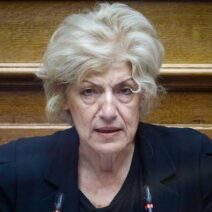 «Ανατριχίλα...» 1 «Ανατριχίλα...»