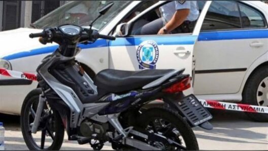 Πάτρα: «Πονοκέφαλος» η κλοπή μηχανών για τις Αστνομικές αρχές 15 Φωτογραφία που απεικονίζει κλοπή μηχανών από άτομα στην Πάτρα