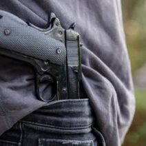 Αίγιο: Συνελήφθη για παράνομη οπλοφορία πυροβόλου