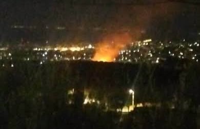 Ριγανόκαμπος: «Συναγερμός» για καταγραφή ρύπανσης από καύση ελαστικών στον καταυλισμό Ρομά ΦΩΤΟ