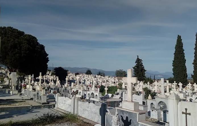 Aιγιάλεια: Ούτε ειδοποιητήρια για τα Τέλη δεν μπορεί να στείλει ο Δήμος και βάζει υπαλλήλους με «τεφτέρι» 5 Aιγιάλεια: Ούτε ειδοποιητήρια για τα Τέλη δεν μπορεί να στείλει ο Δήμος και βάζει υπαλλήλους με «τεφτέρι»