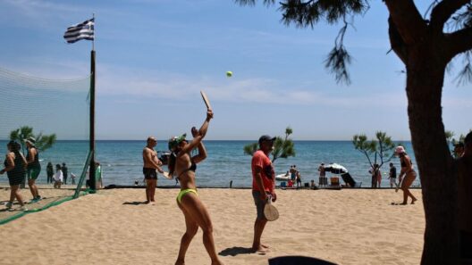 Πάτρα: «Χτύπησε κόκκινο» ο υδράργυρος – Από τις υψηλότερες θερμοκρασίες της χώρας 13 Πάτρα: «Χτύπησε κόκκινο» ο υδράργυρος – Από τις υψηλότερες θερμοκρασίες της χώρας