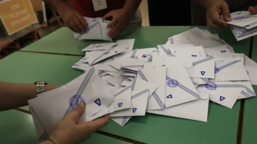 Δημοσκόπηση: Η ΝΔ και το κόμμα Σαμαρά ΠΙΝΑΚΕΣ 14 Δημοσκόπηση: Η ΝΔ και το κόμμα Σαμαρά ΠΙΝΑΚΕΣ