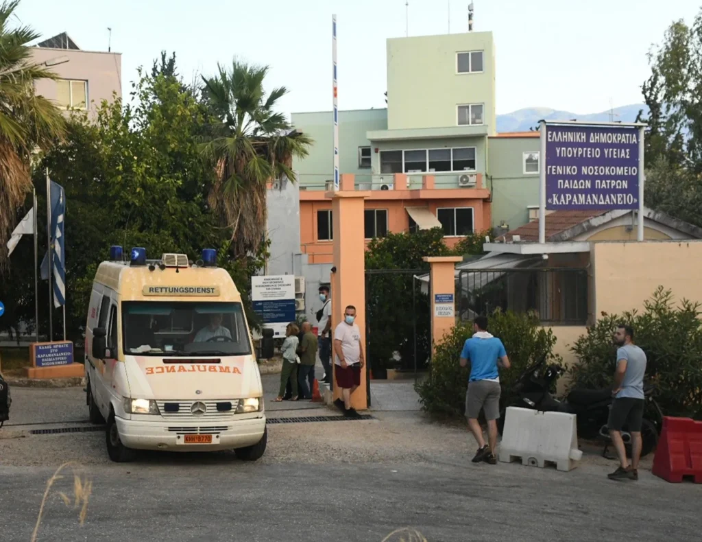 Πάτρα: «Μπαλάκι» παιδιά και γονείς στο «Καραμανδάνειο» - Επισήμως δεύτερη αναστολή λειτουργίας του Ακτινολογικού