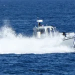 Εισροή υδάτων σε καταμαράν με επιβαίνοντες στη Σύρο