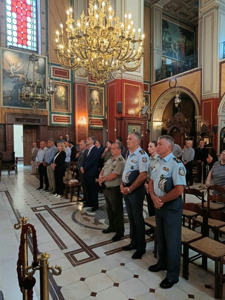 Πάτρα: Ο Εμπορικός Σύλλογος τίμησε τον προστάτη των εμπόρων ΦΩΤΟ 8 Πάτρα: Ο Εμπορικός Σύλλογος τίμησε τον προστάτη των εμπόρων ΦΩΤΟ
