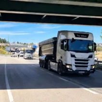 Πορτογαλία: Πορεία φορτηγών κατά της αύξησης των τιμών των καυσίμων