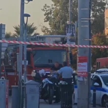 Φωτιά σε πατάρι καφετέριας στο Αιγάλεω 1 Φωτιά σε πατάρι καφετέριας στο Αιγάλεω