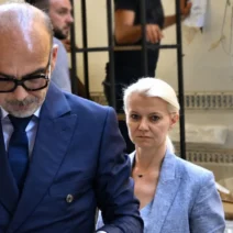 Θάνατος Μαζωνάκη: Για ανθρωποκτονία με ενδεχόμενο δόλο κατηγορούνται οι δύο γιατροί 1 Θάνατος Μαζωνάκη: Για ανθρωποκτονία με ενδεχόμενο δόλο κατηγορούνται οι δύο γιατροί