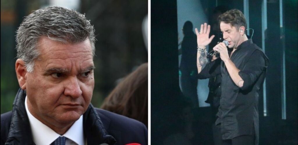 Ο δικηγόρος Μαζωνάκης σε δικαστική αίθουσα