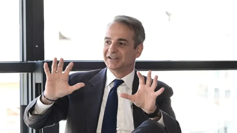 Μητσοτάκης στον «Guardian»: Ας αξιοποιήσουμε αυτή τη στιγμή και ας επανενώσουμε τα Γλυπτά του Παρθενώνα στην Ελλάδα 4 Ο Μητσοτάκης στην Ακρόπολη