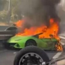 Γαλλία: Τροχαίο με Lamborghini που κόπηκε στα δυο - Νεκροί πατέρας γιος ΒΙΝΤΕΟ