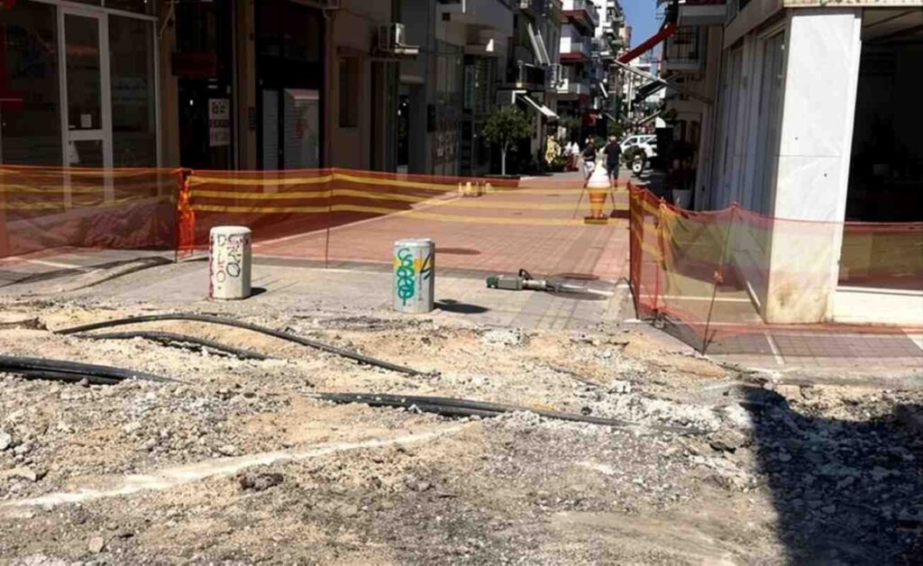 Πάτρα: Νέες κυκλοφοριακές παρεμβάσεις και κλείσιμο κόμβων στο κέντρο σκέτη ταλαιπωρία ΦΩΤΟ 5 Πάτρα: Νέες κυκλοφοριακές παρεμβάσεις και κλείσιμο κόμβων στο κέντρο σκέτη ταλαιπωρία ΦΩΤΟ