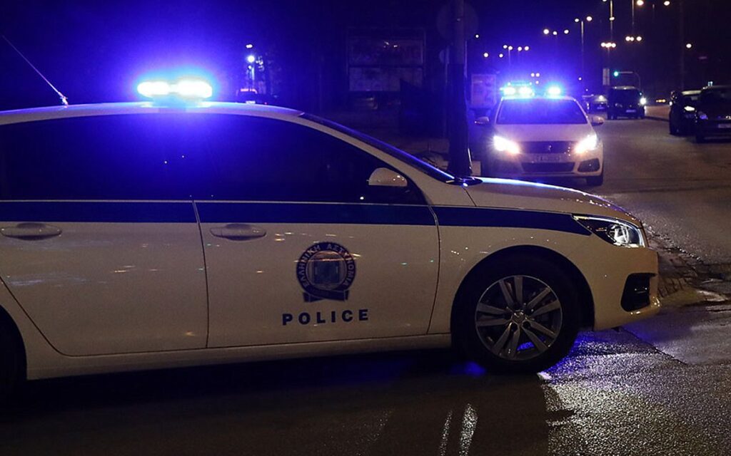 Άνδρας νεκρός στη γέφυρα με τραύμα στο κεφάλι και όπλο