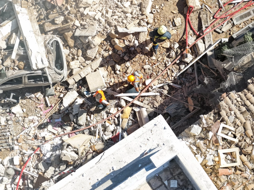 Πλάκα: Αυτοί είναι οι αγνοούμενοι στην κατάρρευση του κτηρίου ΦΩΤΟ