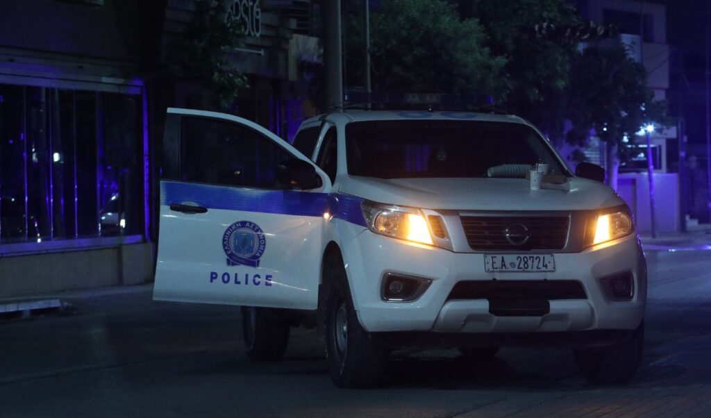 Πυροβολισμοί έξω από beach bar στη Λεωφόρο Αθηνών