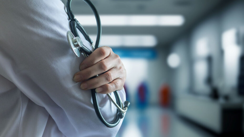 «Κόκκινα» 231 σημεία από το MedWatch – Ξεκινούν οι έλεγχοι από τον Ιατρικό Σύλλογο