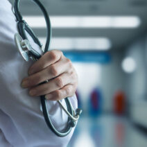 «Κόκκινα» 231 σημεία από το MedWatch – Ξεκινούν οι έλεγχοι από τον Ιατρικό Σύλλογο
