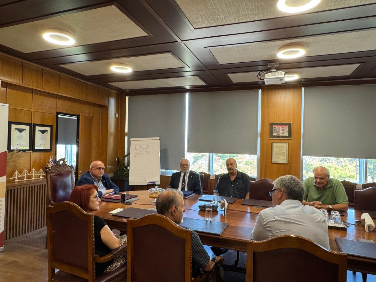Συνεργασία Πανεπιστημίου Πατρών και Ελληνικής Φίλαθλης Ομοσπονδίας Επιτραπέζιας Αντισφαίρισης ΦΩΤΟ