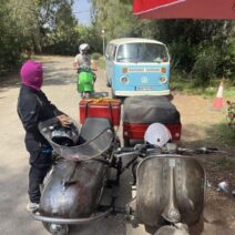Η Πανελλήνια Συνάντηση Φίλων Vespa στον Κάτω Αλισσό ΦΩΤΟ 1 Vespa στάθμευσε σε χώρο κατασκήνωσης στο Κάτω Αλίσσο
