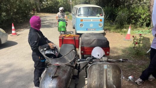 Η Πανελλήνια Συνάντηση Φίλων Vespa στον Κάτω Αλισσό ΦΩΤΟ 12 Vespa στάθμευσε σε χώρο κατασκήνωσης στο Κάτω Αλίσσο
