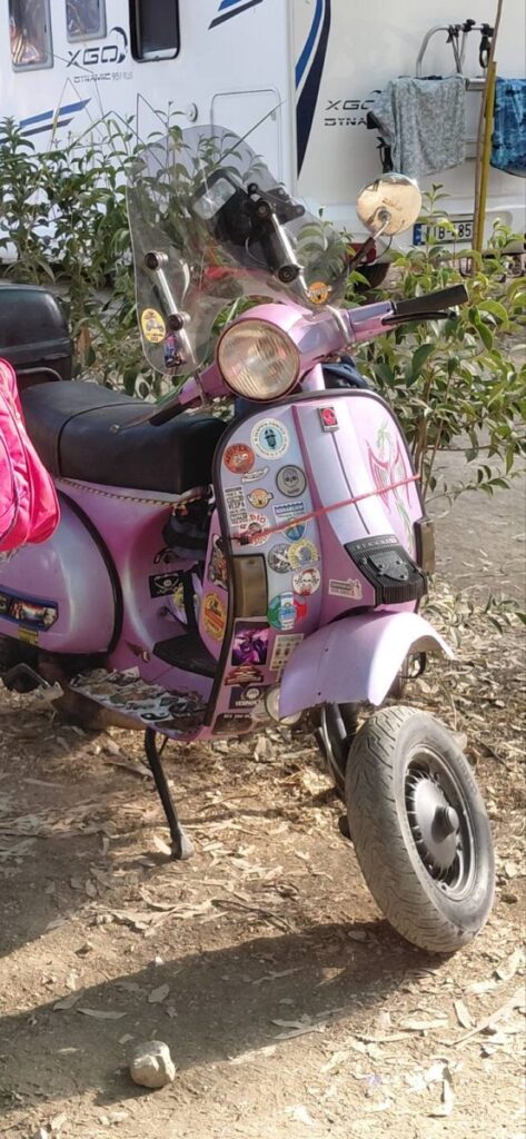 Η Πανελλήνια Συνάντηση Φίλων Vespa στον Κάτω Αλισσό ΦΩΤΟ