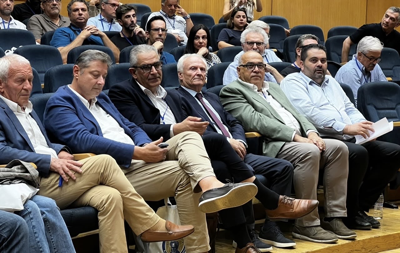 Ανδριανός από Ηράκλειο: Έμφαση στην έρευνα για ένα πιο ανταγωνιστικό ελληνικό ελαιόλαδο 5 Ανδριανός από Ηράκλειο: Έμφαση στην έρευνα για ένα πιο ανταγωνιστικό ελληνικό ελαιόλαδο