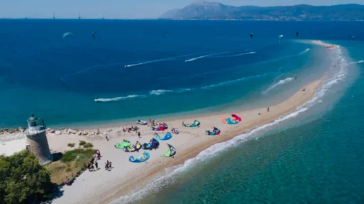 Δρέπανο: Συναυλία και επίδειξη kitesurf στο φεστιβάλ «Οι Δρόμοι της Θάλασσας» 12 Δρέπανο: Συναυλία και επίδειξη kitesurf στο φεστιβάλ «Οι Δρόμοι της Θάλασσας»