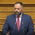 «Διαμορφώνετε καθεστώς προνομιών για λίγους και ξένους – ο Έλληνας επιχειρηματίας πληρώνει το μάρμαρο»