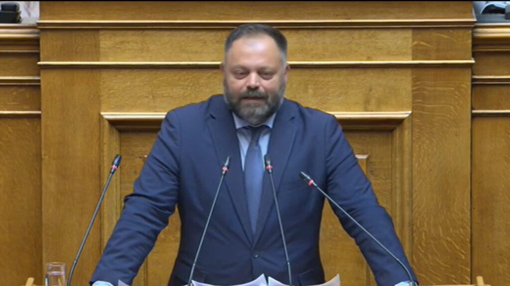 «Με το ΙΕΠ και το ΕΛΙΑΜΕΠ, ο πατριωτισμός σας είναι άλλης πατρίδας»