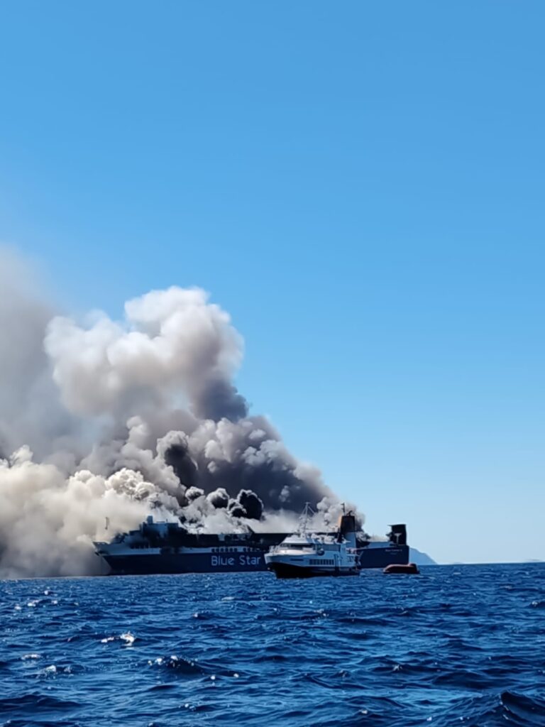 Μύκονος: Πυρκαγιά σε πλοίο και δήλωση του καπετάνιου Γιώργου Βάλλη NEA ΒΙΝΤΕΟ-NEΕΣ ΦΩΤΟ