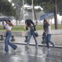 Βροχή πάνω από την Αιγιάλεια
