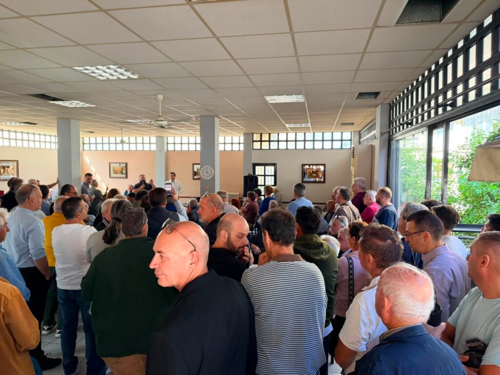 Πάτρα: Με αυξημένη προσέλευση η εκδήλωση του ΠΑΣΟΚ Αχαΐας με τον Μιχάλη Κατρίνη ΦΩΤΟ