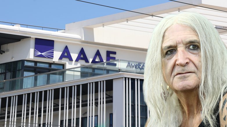 Φωτογραφία του Καρβέλα μέσα σε εσωτερικό χώρο