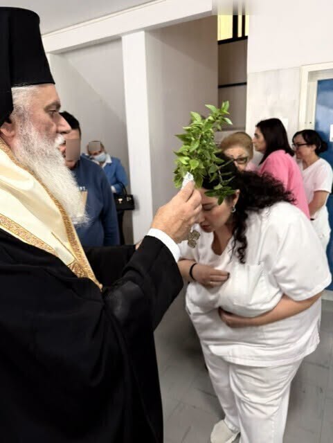 Τέλεση αγιασμού και επισκέψεις από τον Μητροπολίτη Καλαβρύτων και Αιγιαλείας Ιερώνυμο ΦΩΤΟ