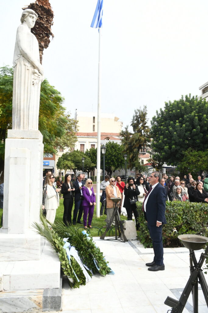 Πάτρα: Παρούσα η Δημοτική Αρχή στις εκδηλώσεις για την επέτειο της 28ης Οκτωβρίου ΦΩΤΟ 5 Πάτρα: Παρούσα η Δημοτική Αρχή στις εκδηλώσεις για την επέτειο της 28ης Οκτωβρίου ΦΩΤΟ