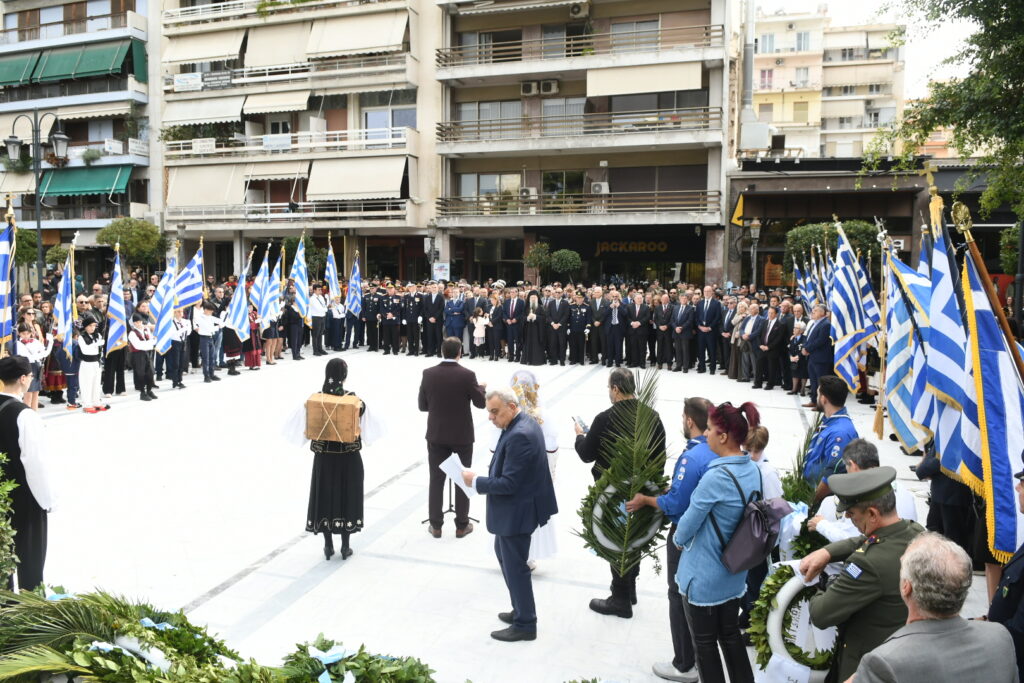 Πάτρα: Παρούσα η Δημοτική Αρχή στις εκδηλώσεις για την επέτειο της 28ης Οκτωβρίου ΦΩΤΟ